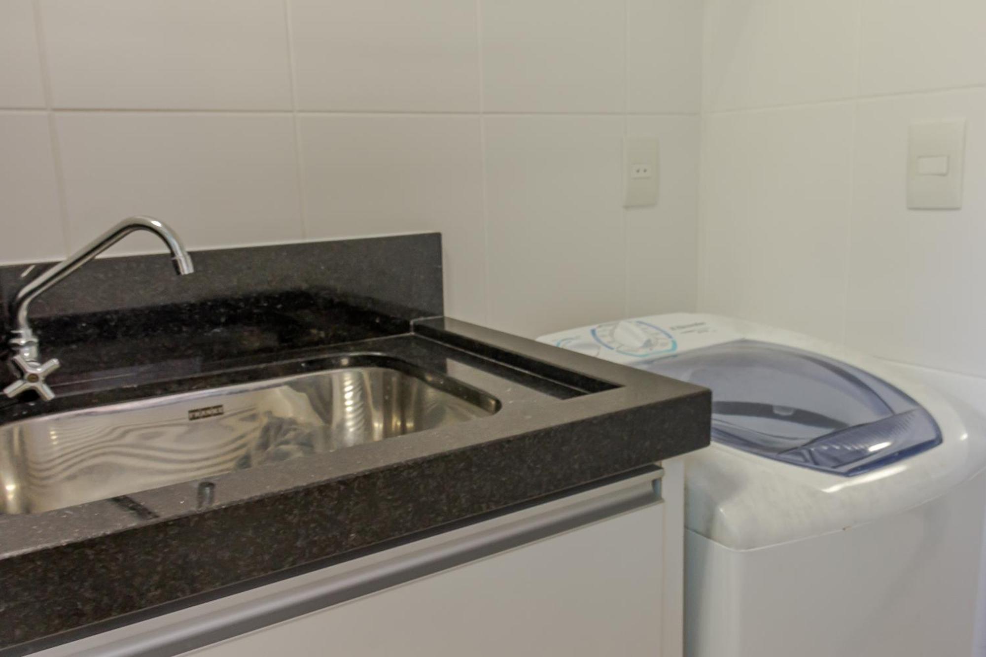 Apto 3q C/ Banheira, 150m Da Praia, N1188 Itapema